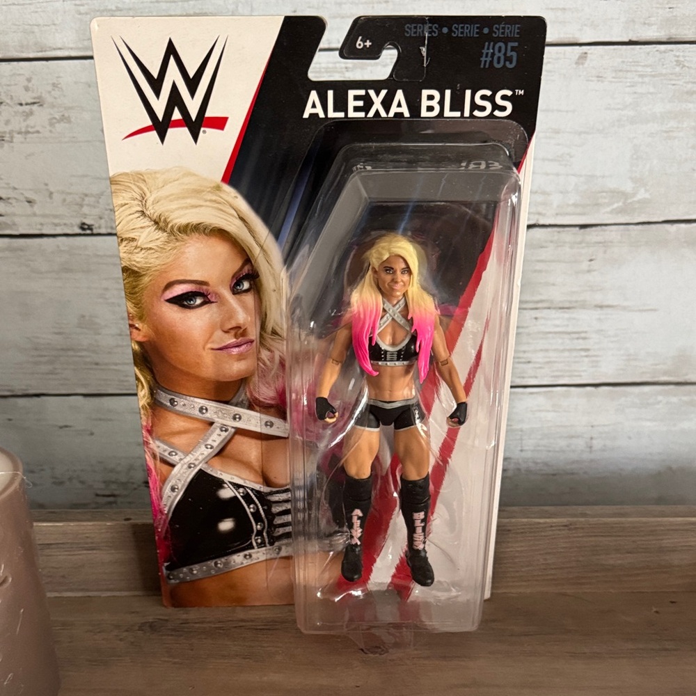 WWE Alexa Bliss Figure #85 series Mattel